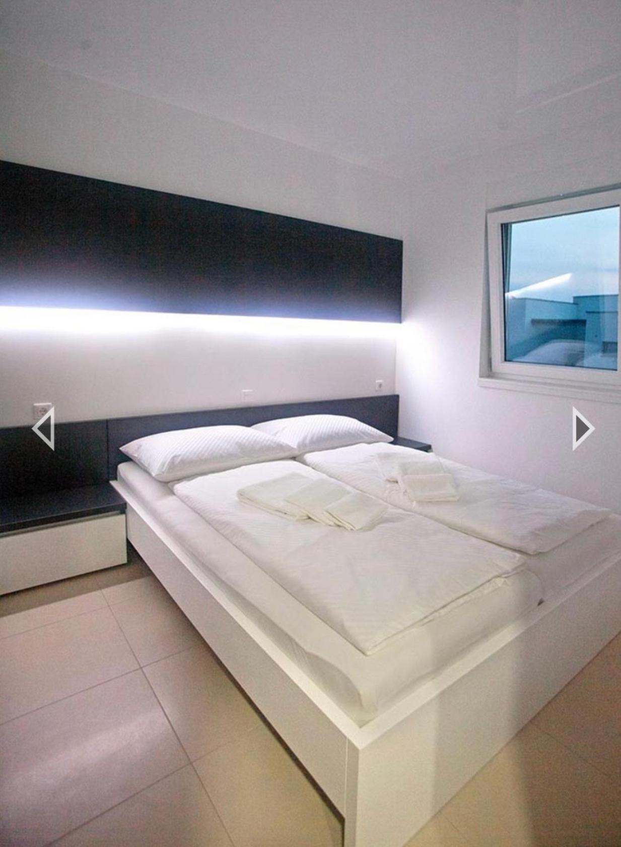 Daska Apartmani Njivice Luaran gambar