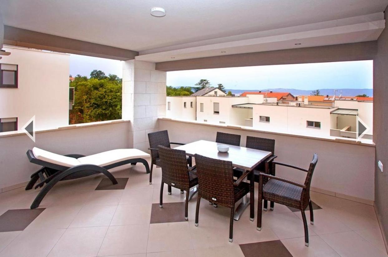 Daska Apartmani Njivice Luaran gambar